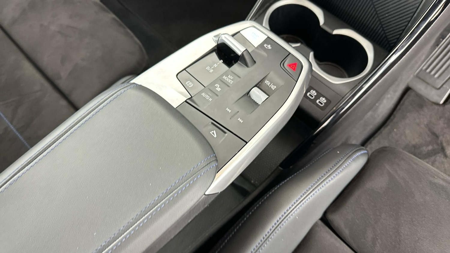 Used BMW iX2 2025 for sale - 76818848: Photo 10