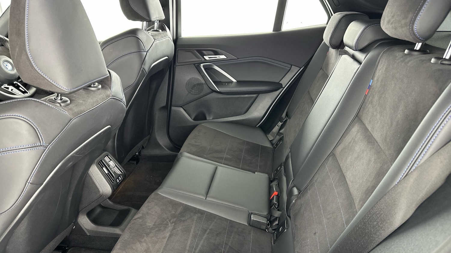 Used BMW iX2 2025 for sale - 76818848: Photo 12