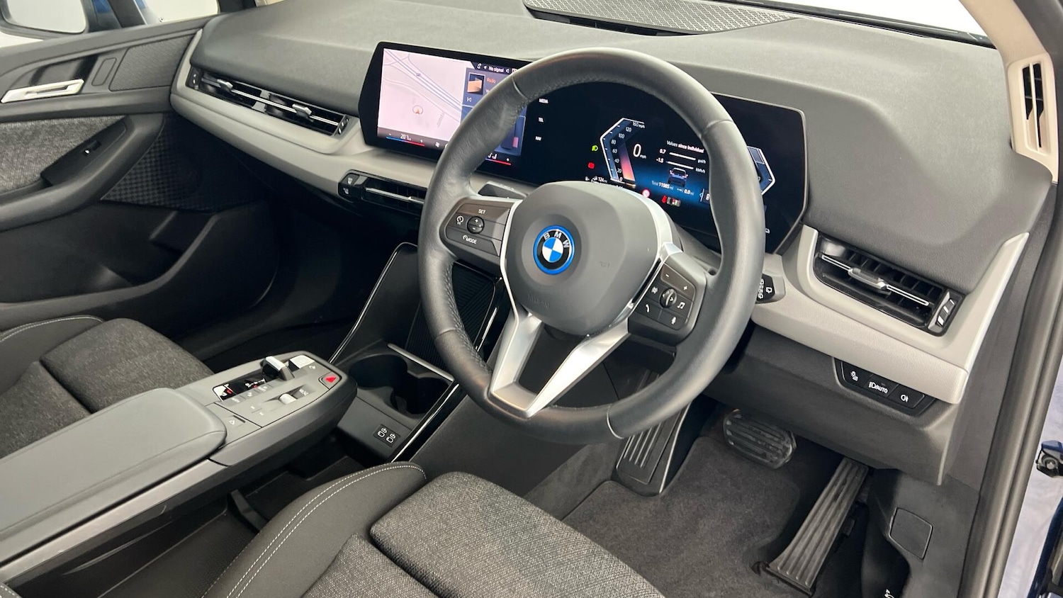 Used BMW 2 Series 2025 for sale - 77237783: Photo 6