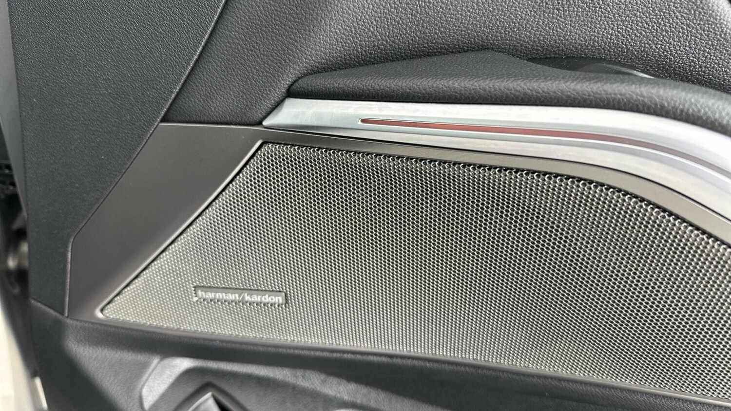 Used BMW 3 Series 2020 for sale - 76818801: Photo 20