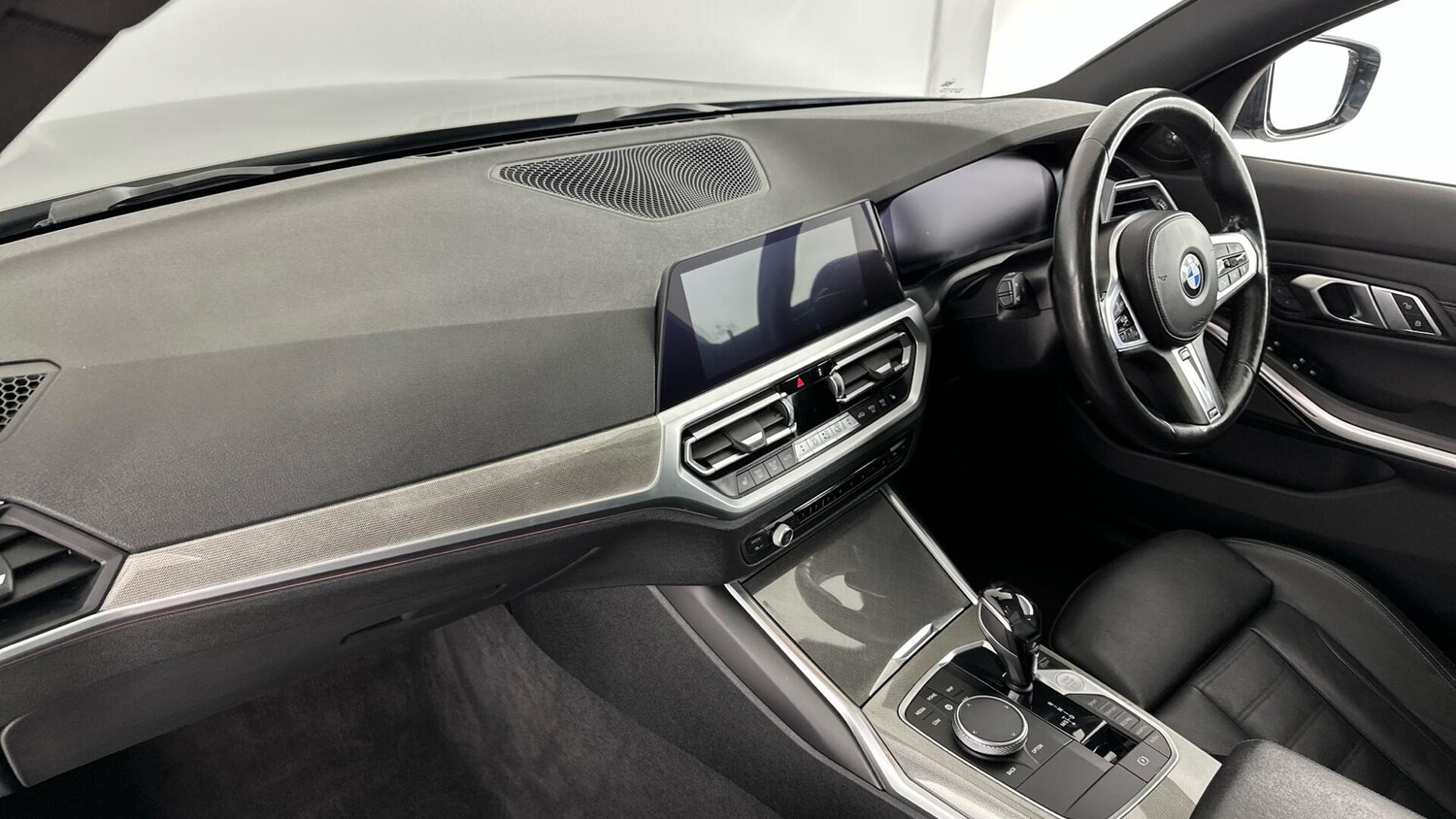 Used BMW 3 Series 2020 for sale - 76818801: Photo 7