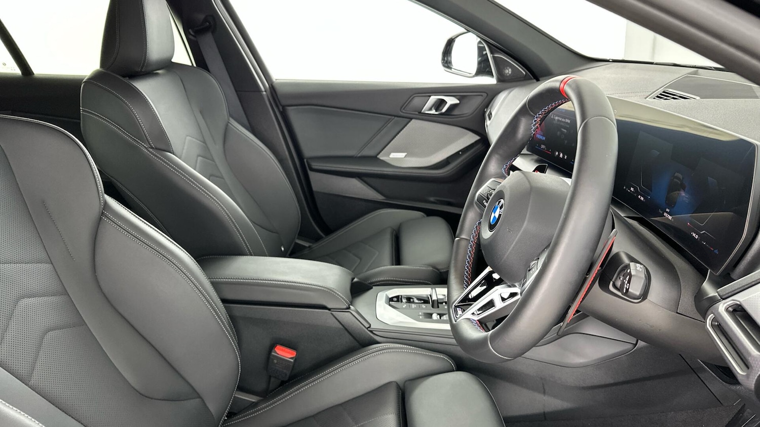 Used BMW 1 Series 2024 for sale - 76818921: Photo 11