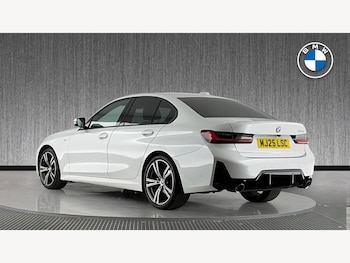Used BMW 3 Series 2025 for sale - 76818802: Photo
