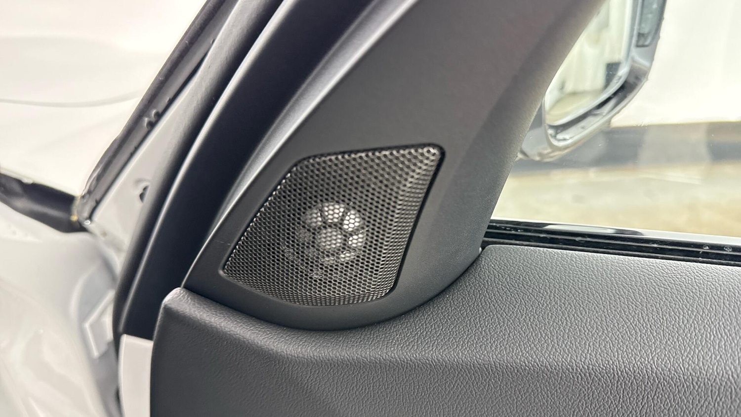 Used BMW 3 Series 2025 for sale - 77016067: Photo 20