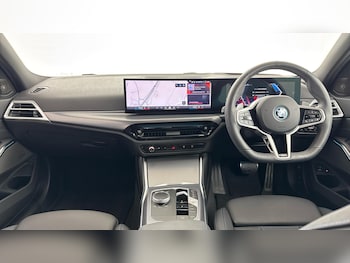 Used BMW 3 Series 2025 for sale - 77016067: Photo