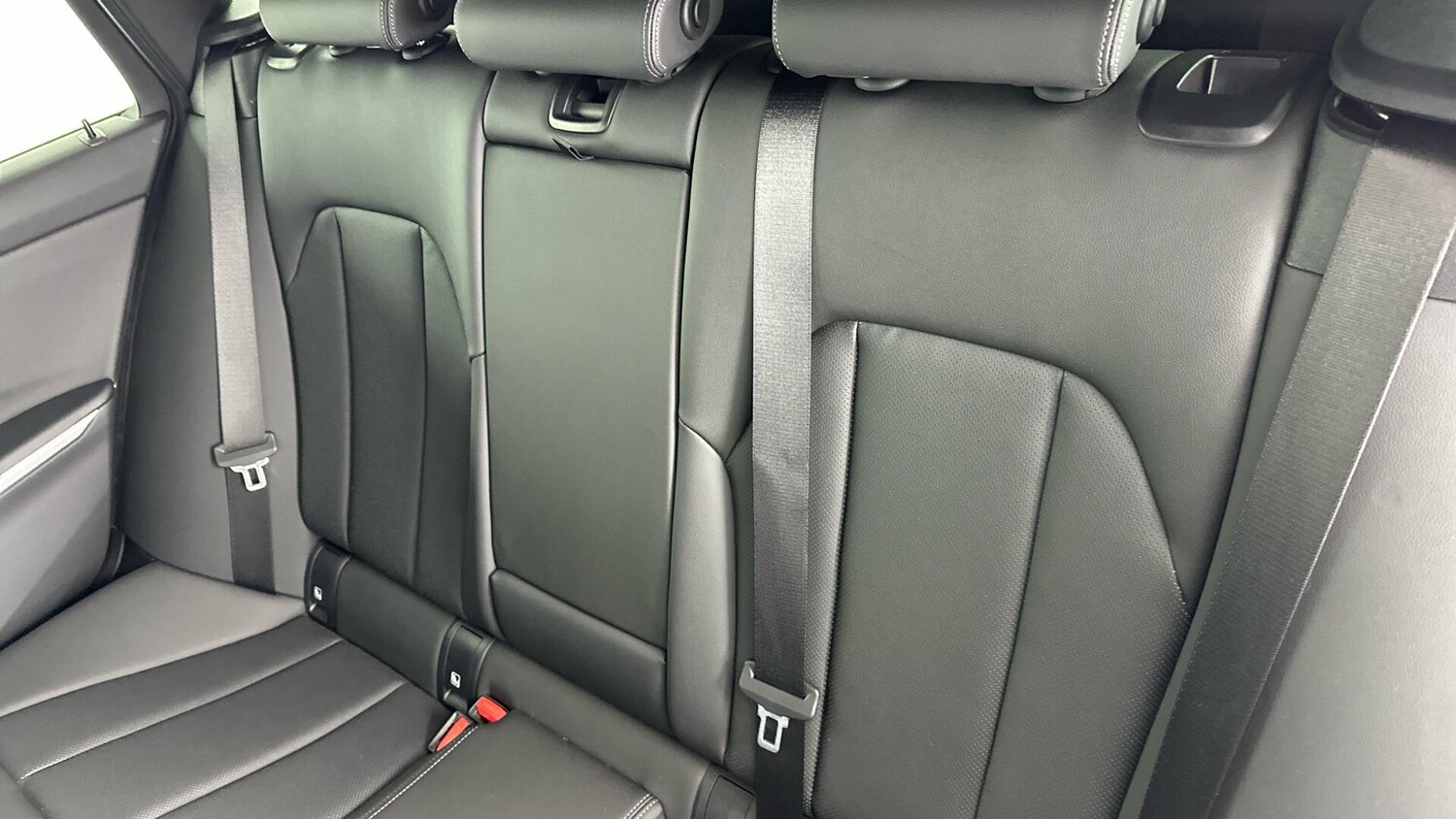 Used BMW 3 Series 2025 for sale - 76818797: Photo 25