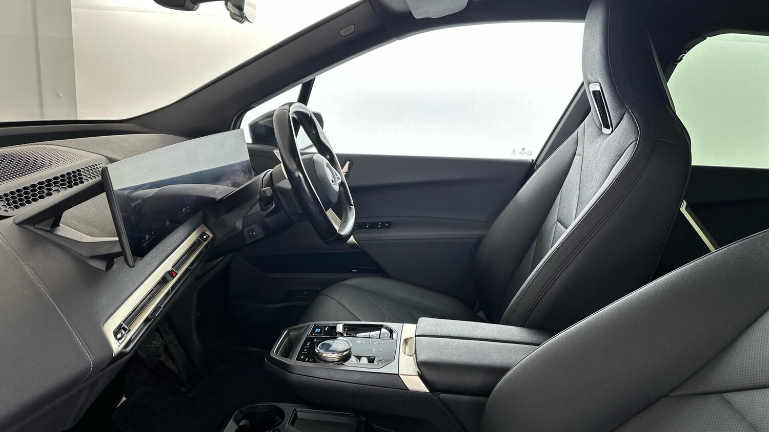 Used BMW iX 2022 for sale - 77883409: Photo 26