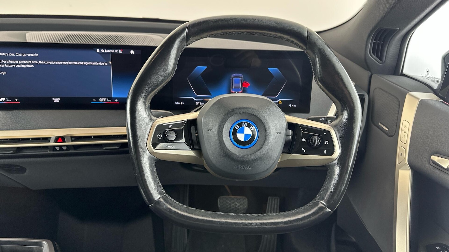 Used BMW iX 2022 for sale - 77883409: Photo 5