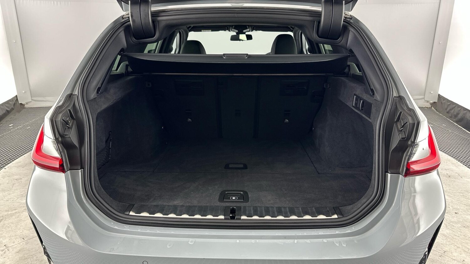 Used BMW 3 Series 2025 for sale - 76818899: Photo 13