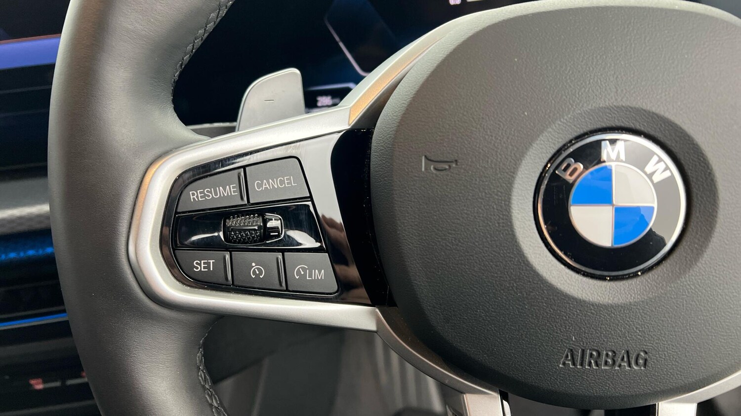 Used BMW 3 Series 2025 for sale - 76818850: Photo 17