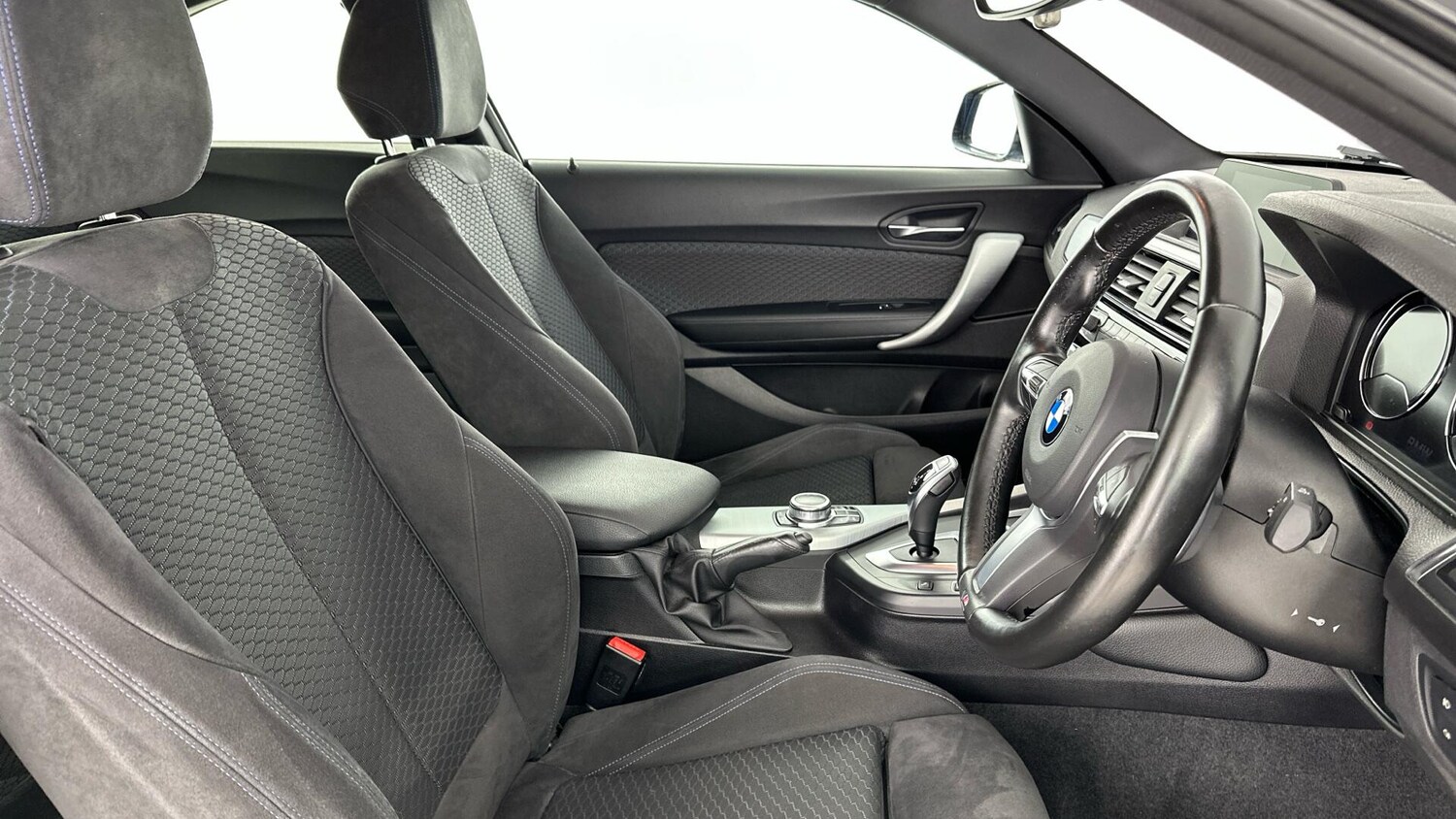 Used BMW 2 Series 2018 for sale - 76818893: Photo 11