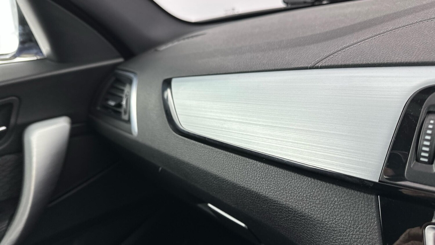 Used BMW 2 Series 2018 for sale - 76818893: Photo 28