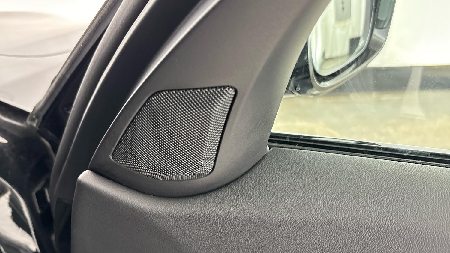 Used BMW 3 Series 2024 for sale - 76818862: Photo 20