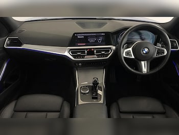 Used BMW 3 Series 2021 for sale - 77440602: Photo