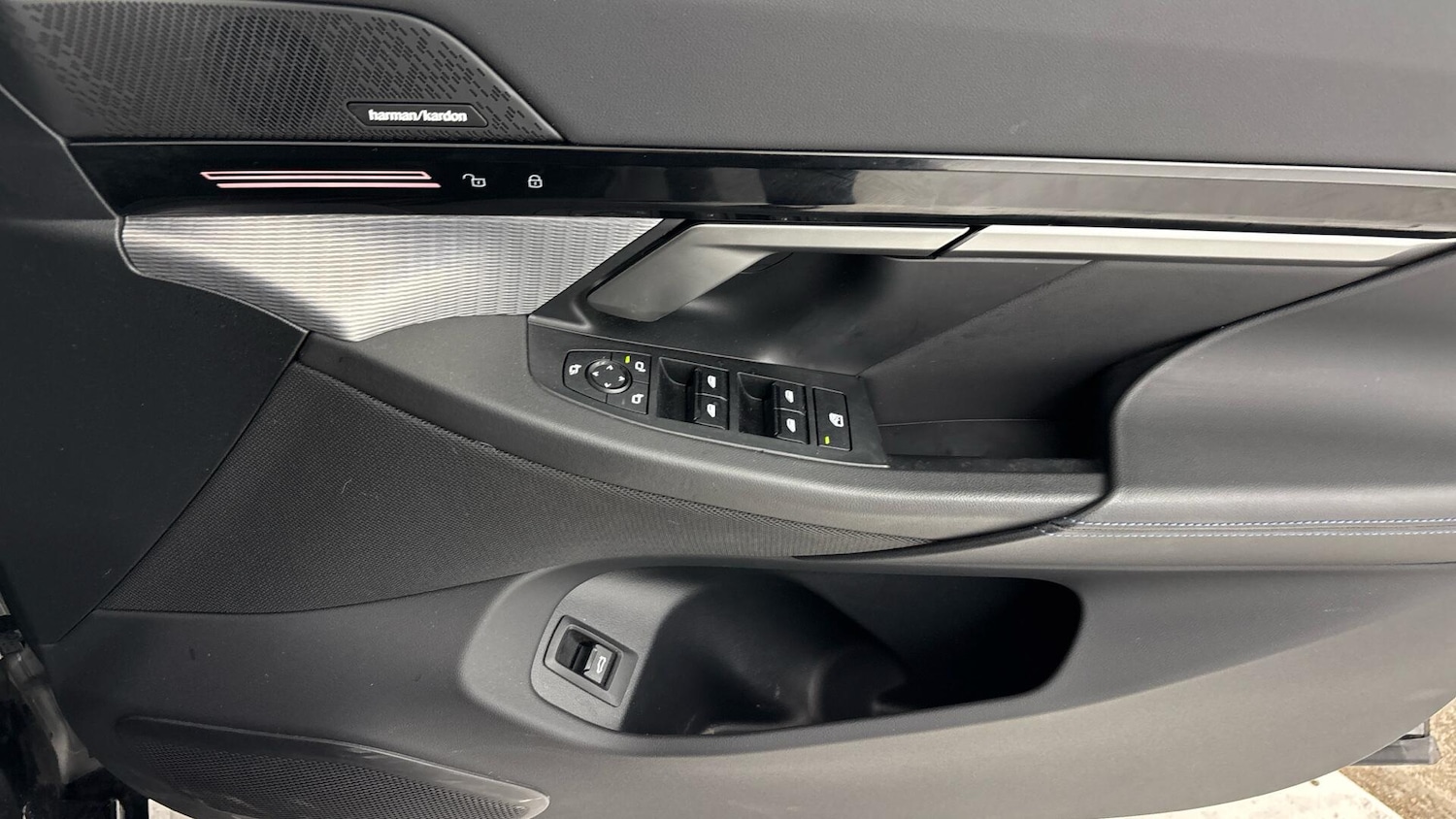 Used BMW 5 Series 2024 for sale - 76849772: Photo 8