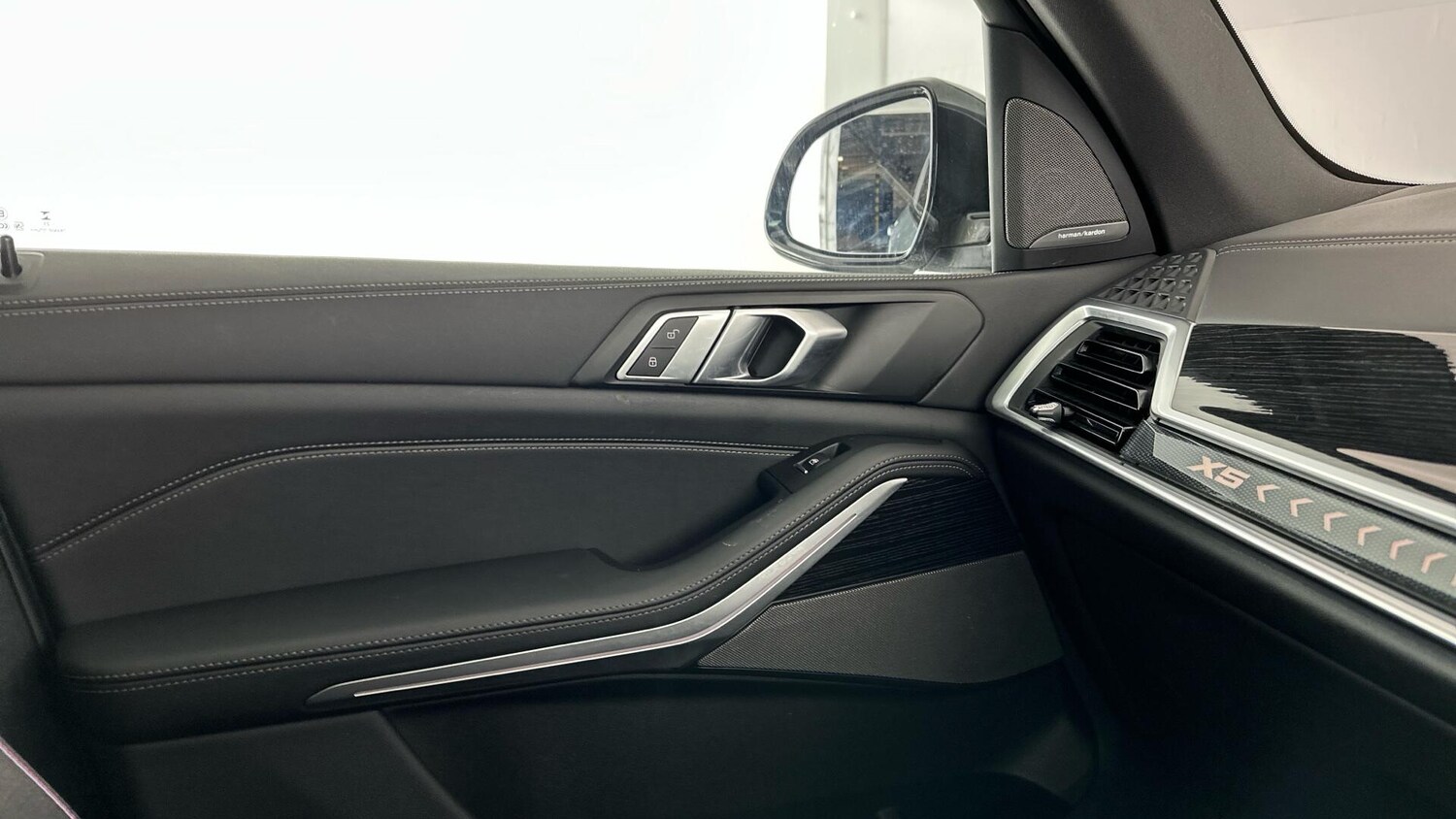 Used BMW X5 2023 for sale - 76818891: Photo 40