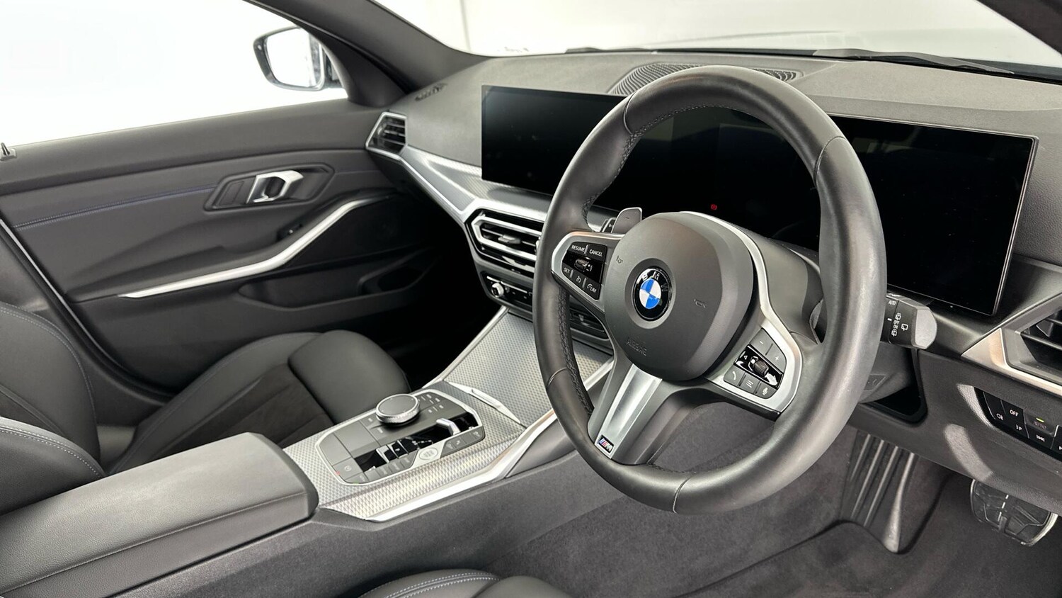 Used BMW 3 Series 2025 for sale - 76818807: Photo 6