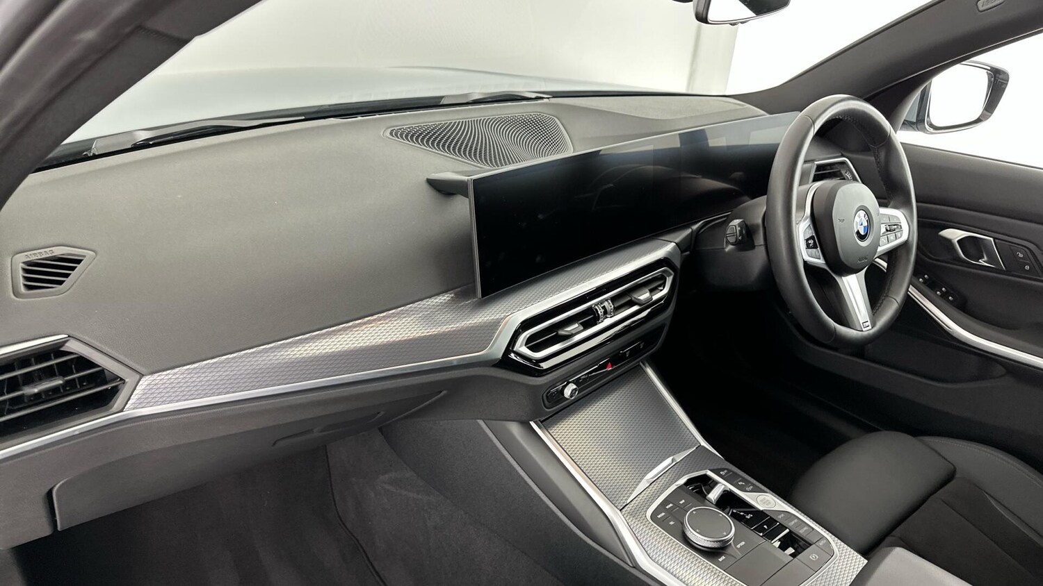 Used BMW 3 Series 2025 for sale - 76818807: Photo 7