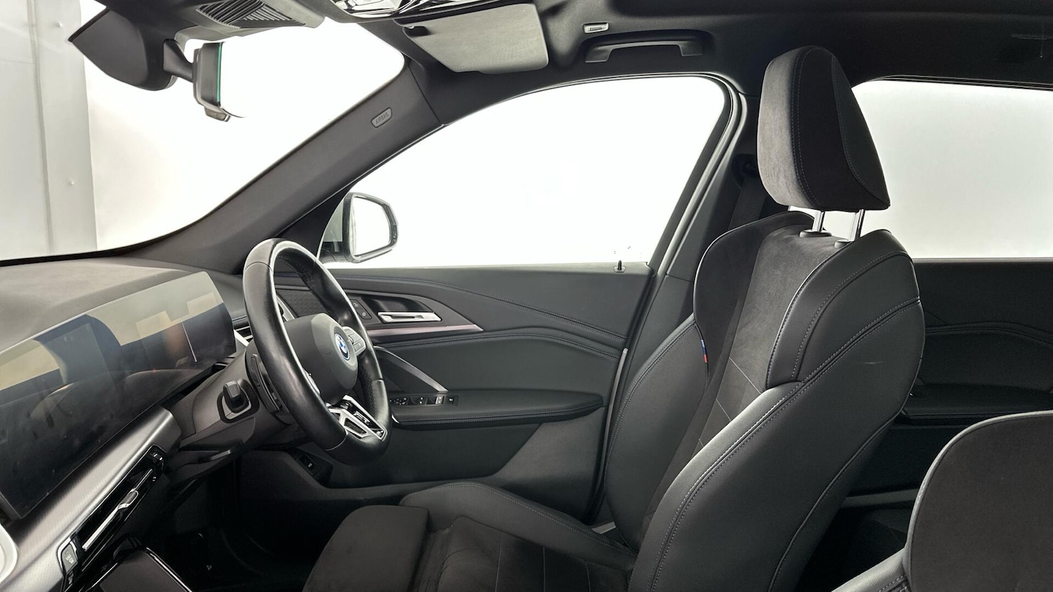 Used BMW iX1 2023 for sale - 76818791: Photo 25