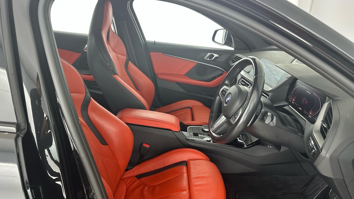 Used BMW 1 Series 2023 for sale - 77156302: Photo 11