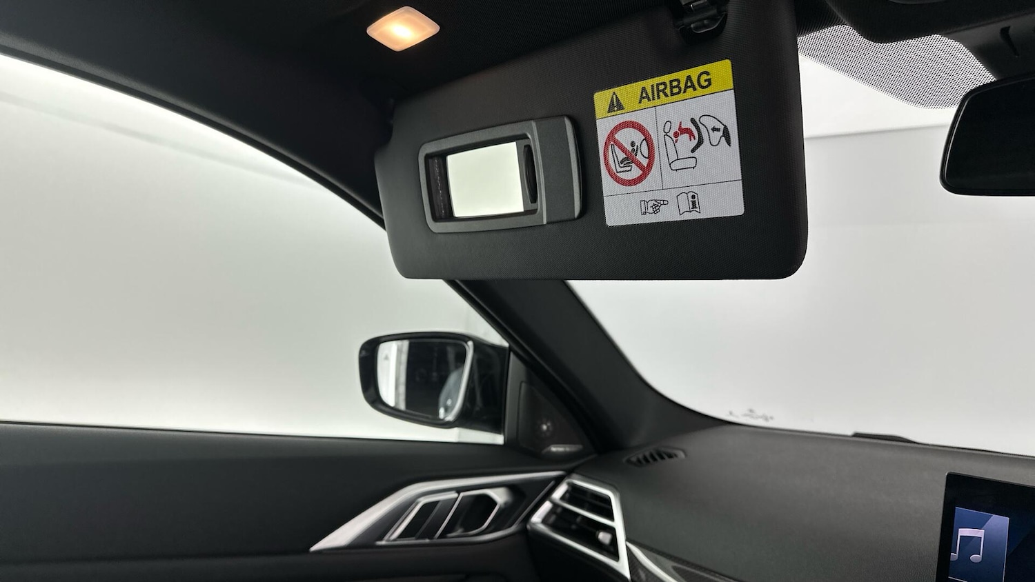 Used BMW M4 2024 for sale - 77039965: Photo 25