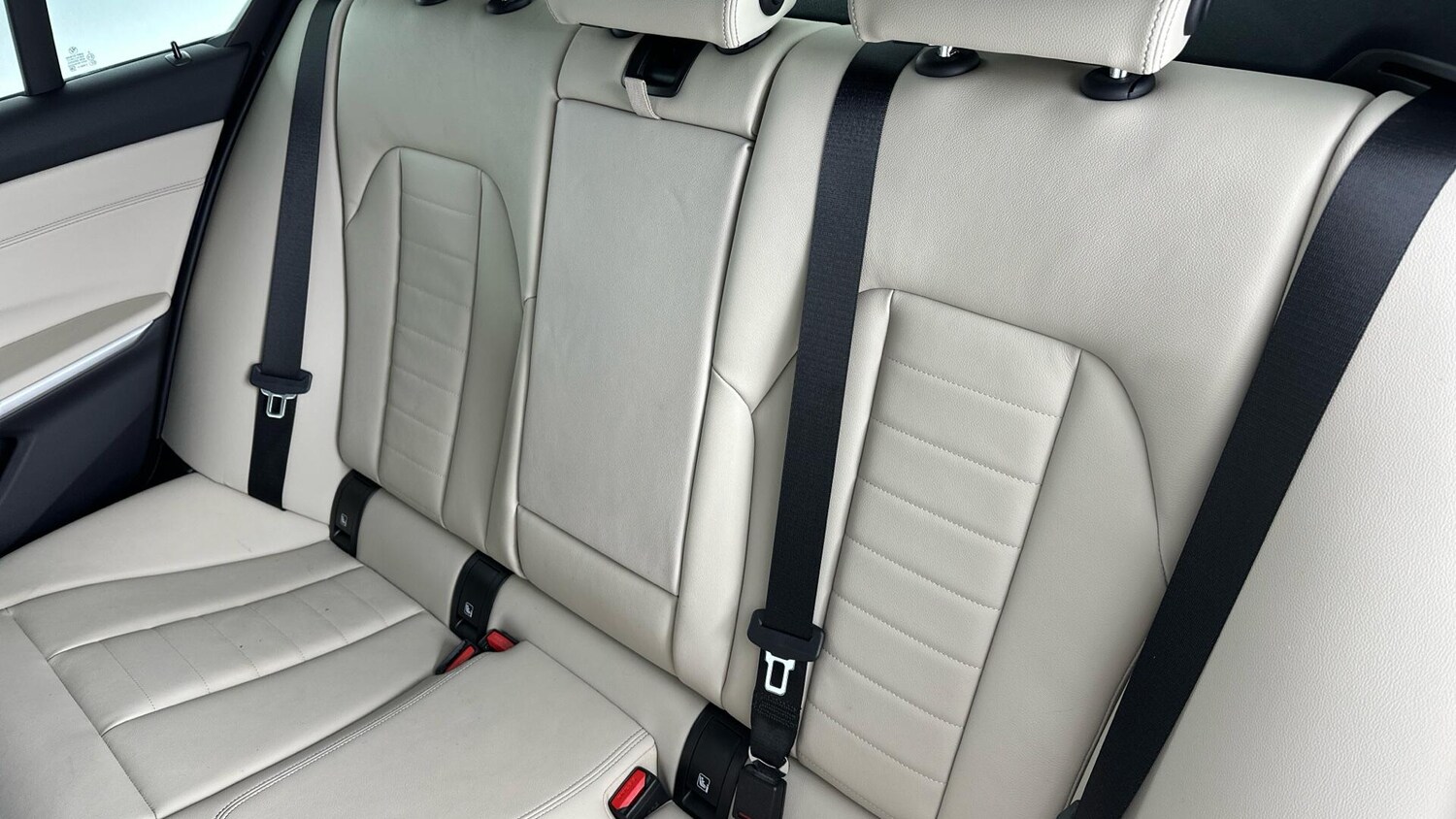 Used BMW 3 Series 2023 for sale - 77215468: Photo 24