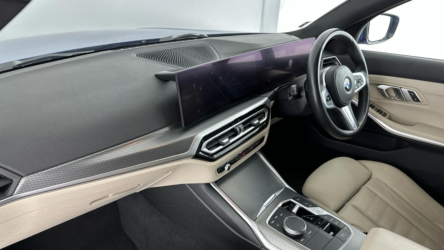 Used BMW 3 Series 2023 for sale - 77215468: Photo 7