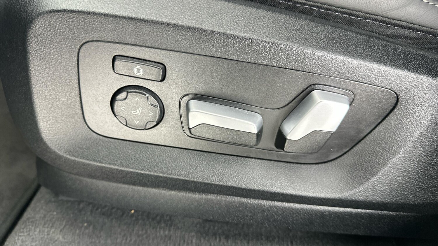 Used BMW X5 2023 for sale - 76818840: Photo 32