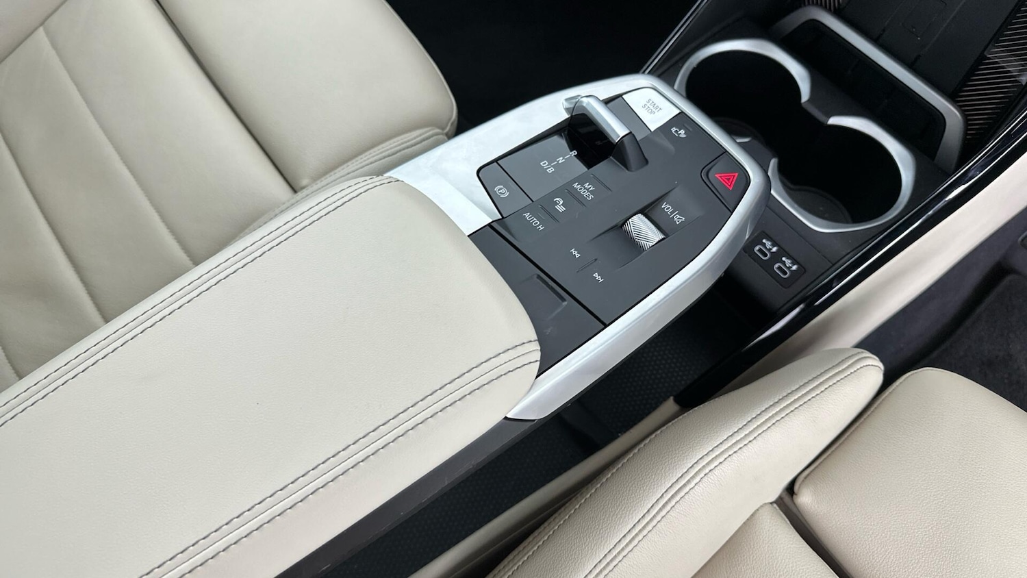 Used BMW iX1 2023 for sale - 77612909: Photo 10