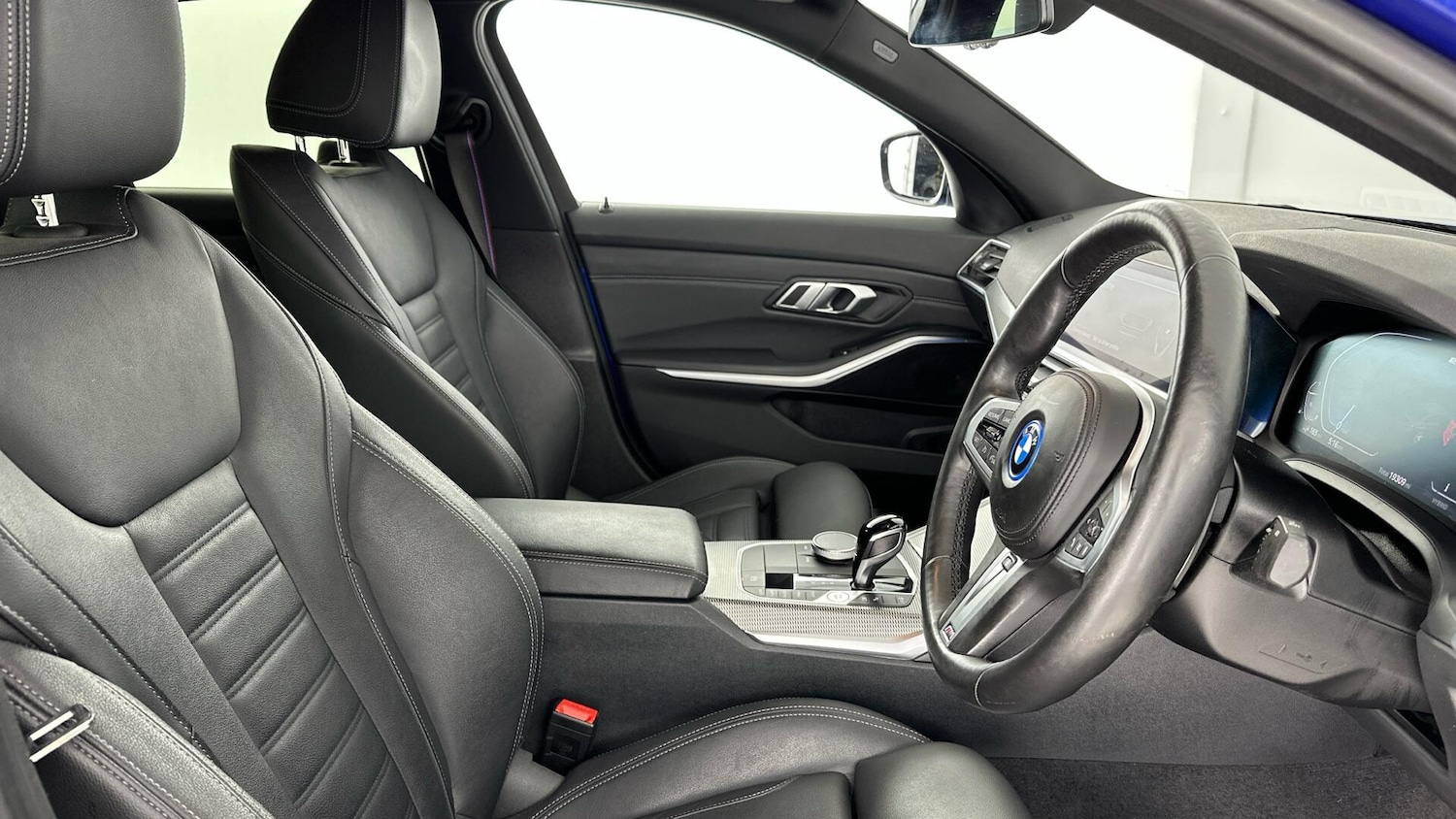 Used BMW 3 Series 2022 for sale - 76818927: Photo 11