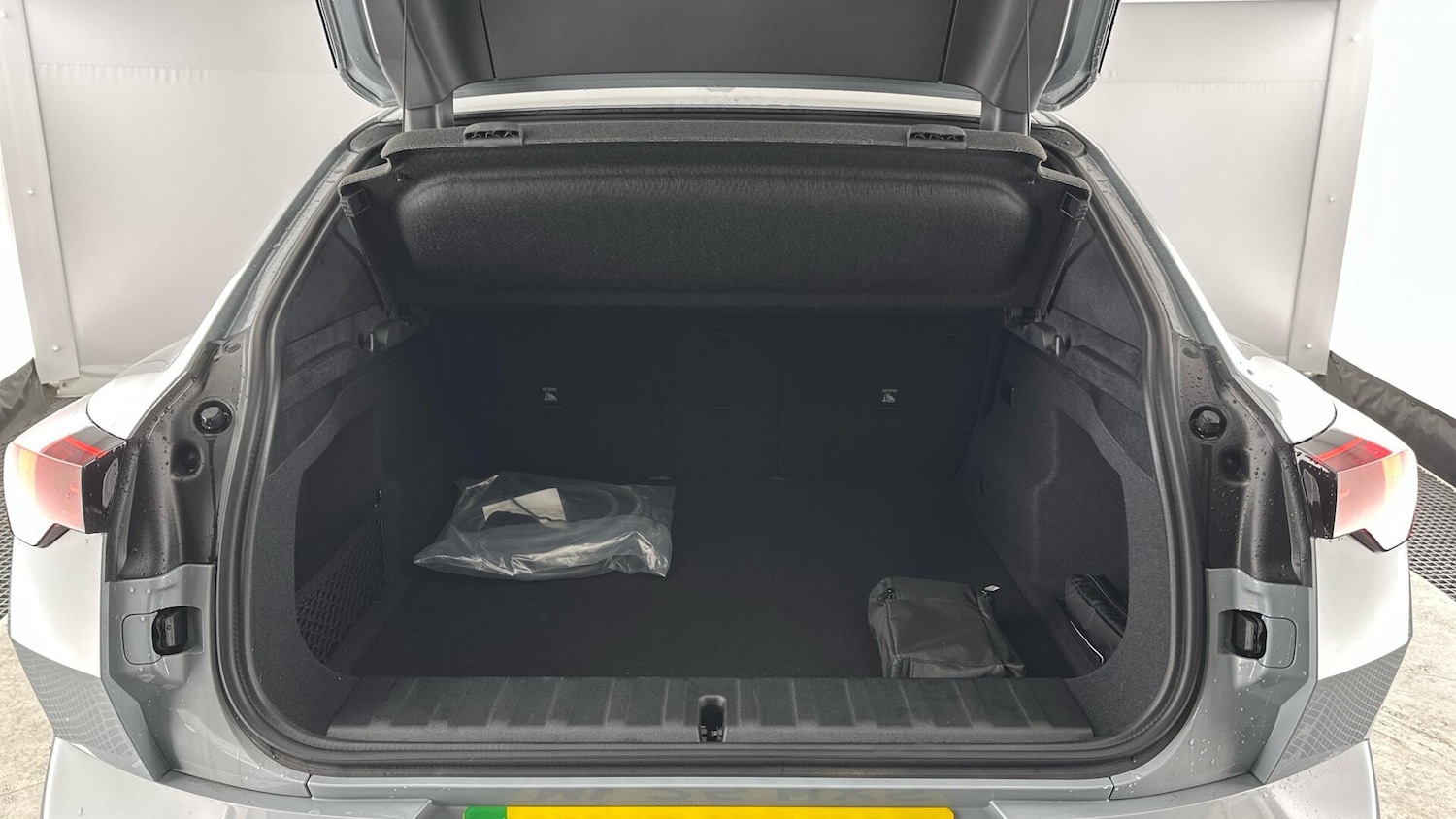 Used BMW iX2 2025 for sale - 76818890: Photo 13