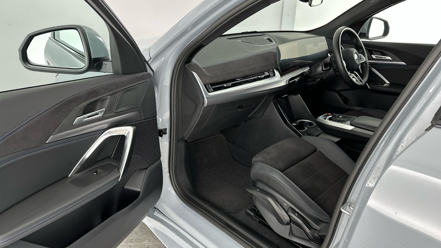 Used BMW iX2 2025 for sale - 76818890: Photo 27