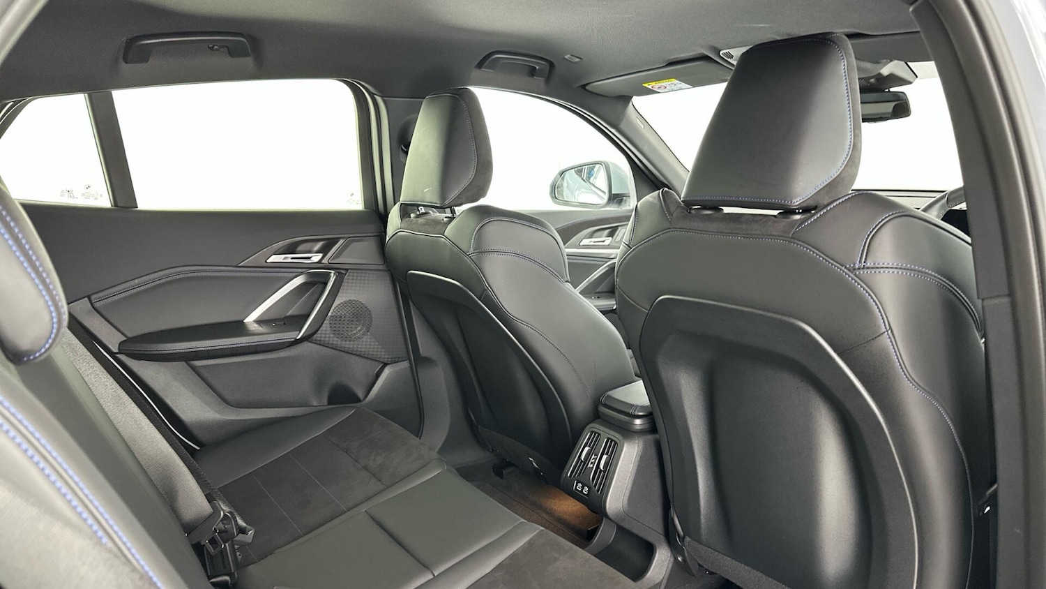 Used BMW iX2 2025 for sale - 76818890: Photo 28