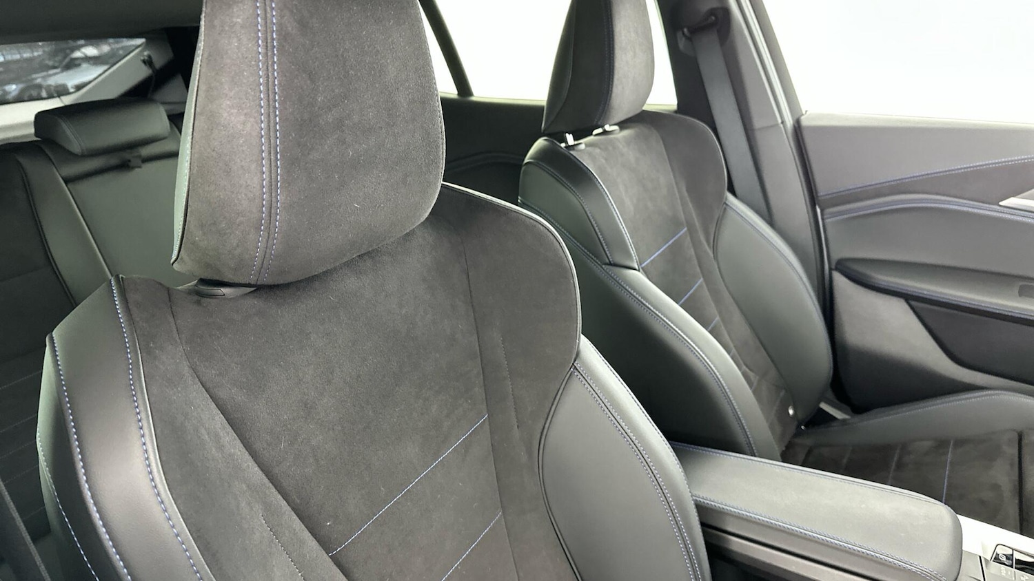 Used BMW iX2 2025 for sale - 76818890: Photo 31