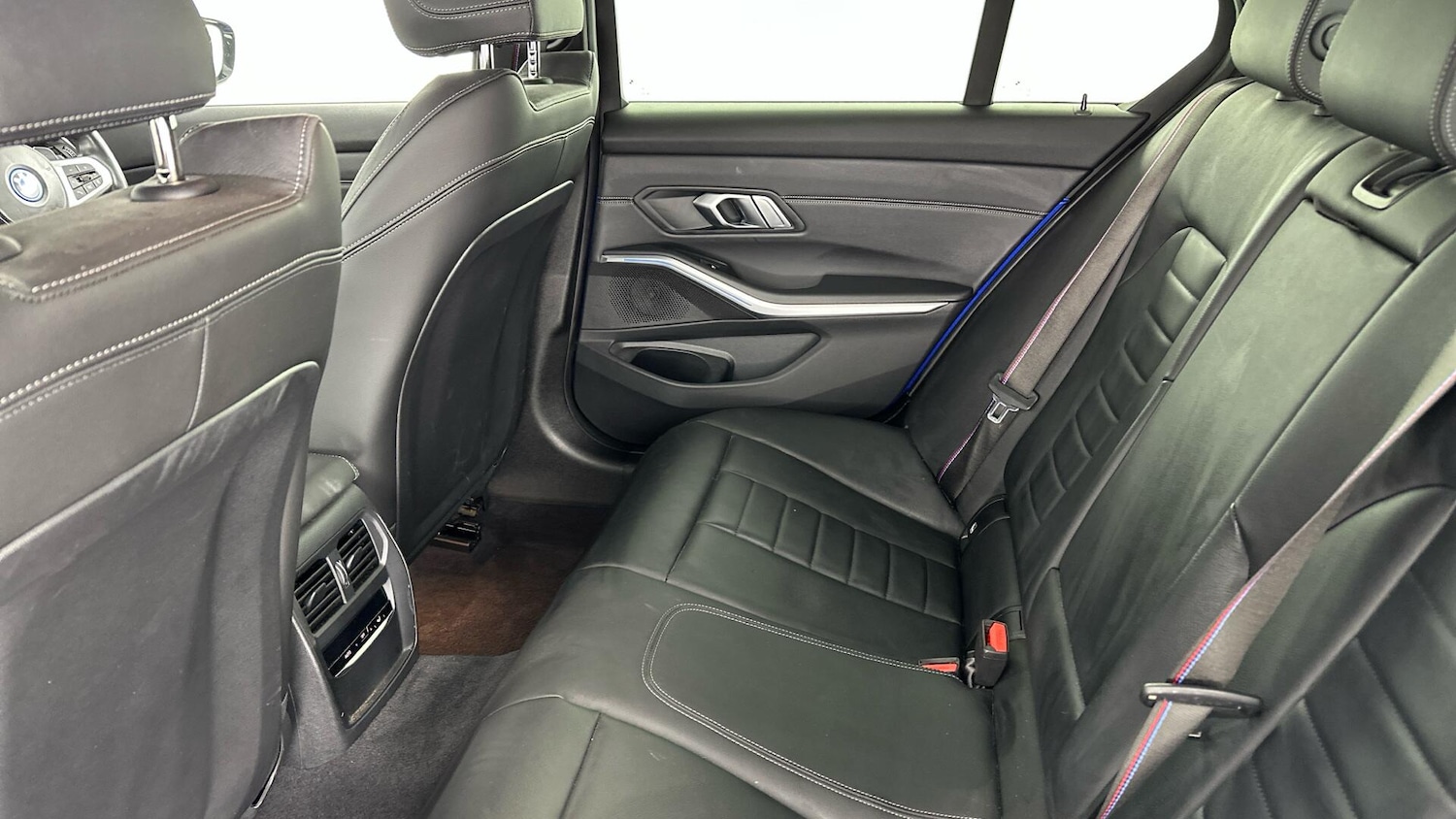 Used BMW 3 Series 2022 for sale - 76936223: Photo 12