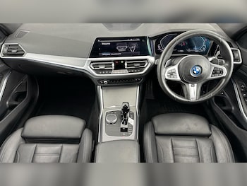 Used BMW 3 Series 2022 for sale - 76936223: Photo