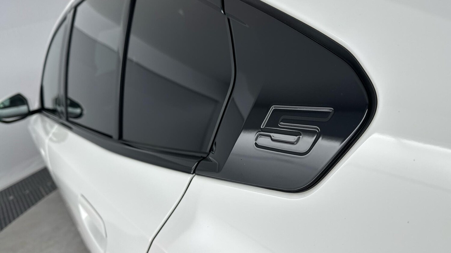 Used BMW 5 Series 2024 for sale - 76818905: Photo 24