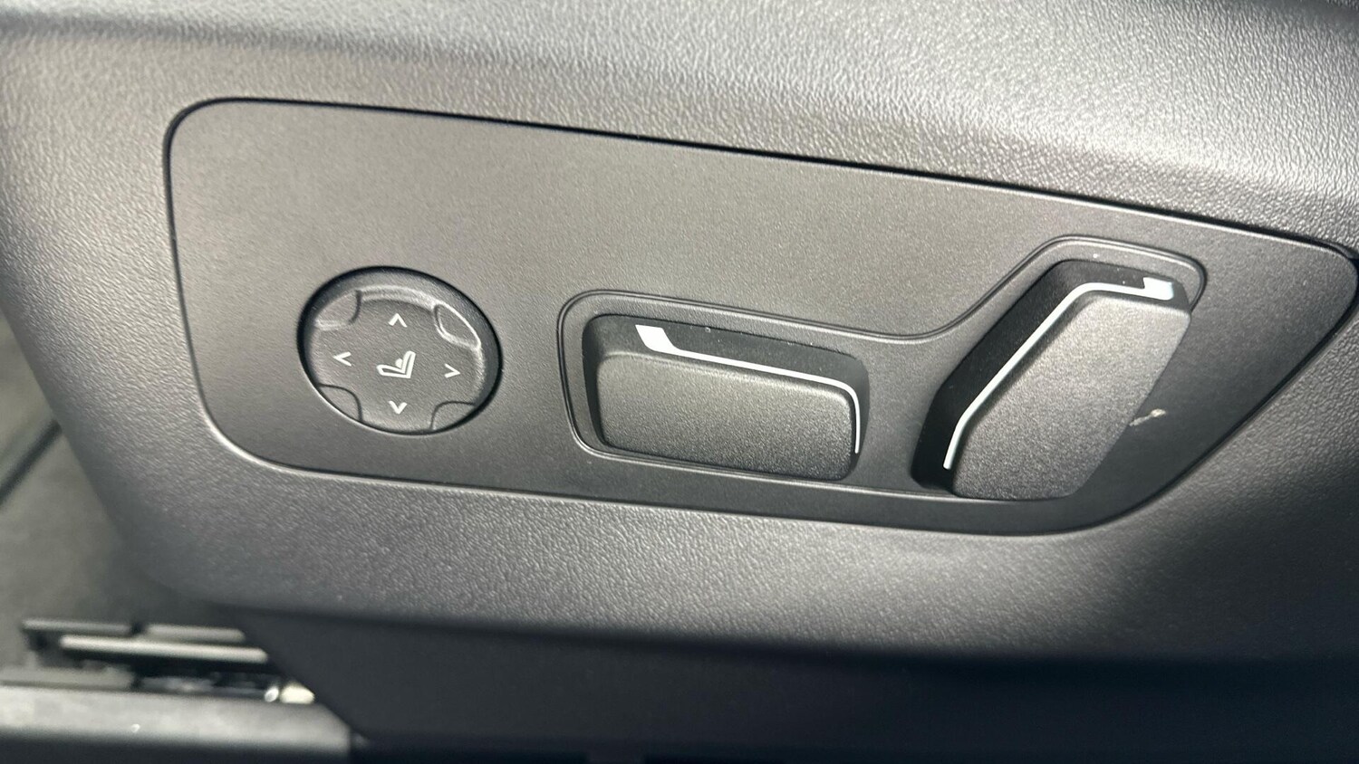 Used BMW 5 Series 2024 for sale - 76818905: Photo 27