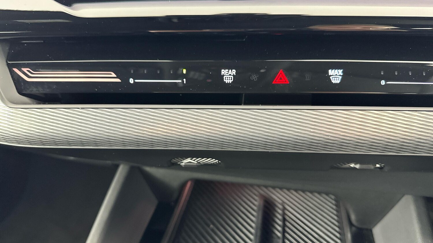 Used BMW 5 Series 2024 for sale - 76818905: Photo 41