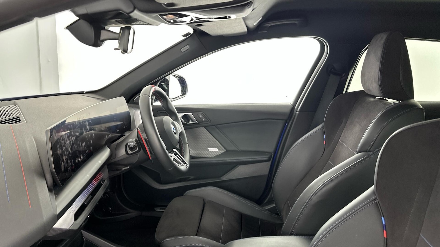 Used BMW 1 Series 2025 for sale - 77143400: Photo 32