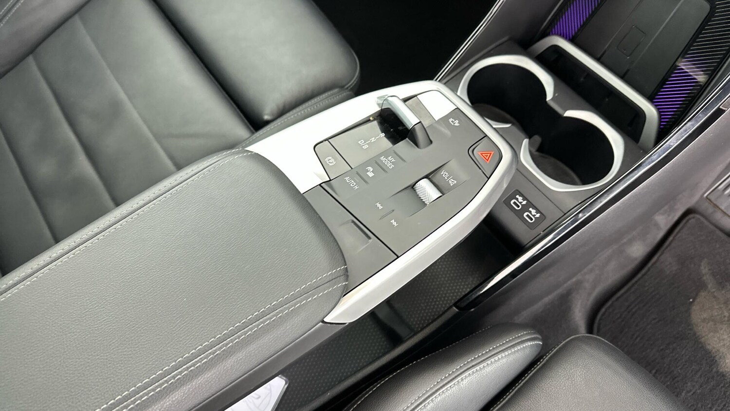 Used BMW iX1 2023 for sale - 77039873: Photo 10