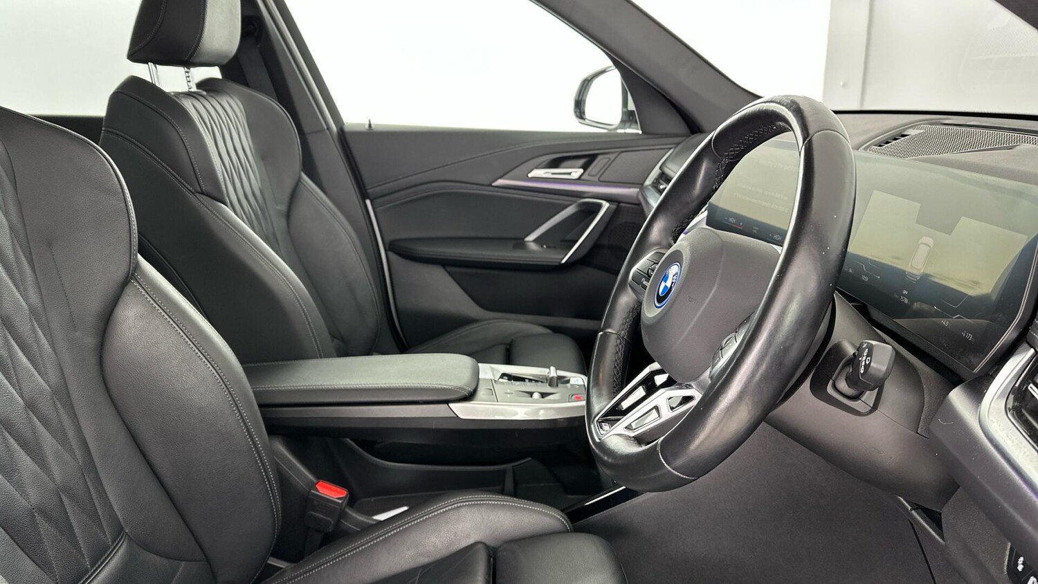 Used BMW iX1 2023 for sale - 77039873: Photo 11