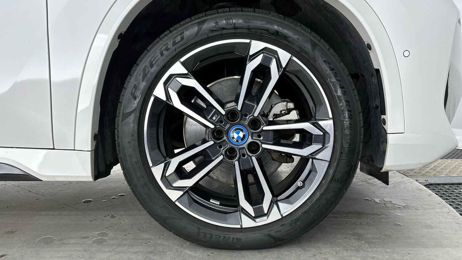 Used BMW iX1 2023 for sale - 77039873: Photo 14