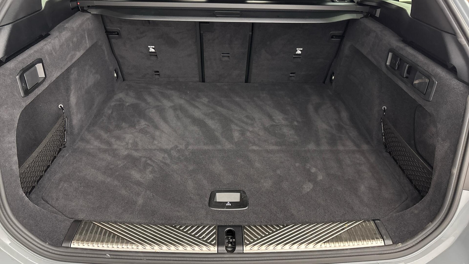 Used BMW 5 Series 2025 for sale - 77387733: Photo 13