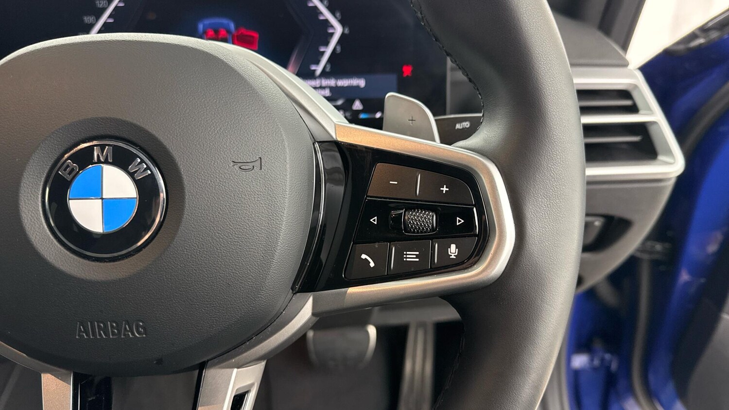 Used BMW 3 Series 2025 for sale - 77550150: Photo 18