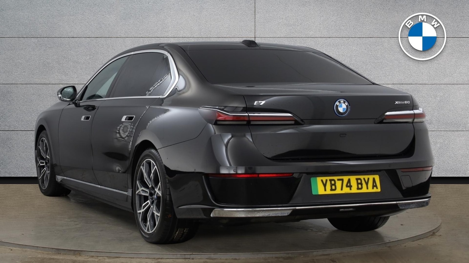 Used BMW i7 2024 for sale - 76818783: Photo 2