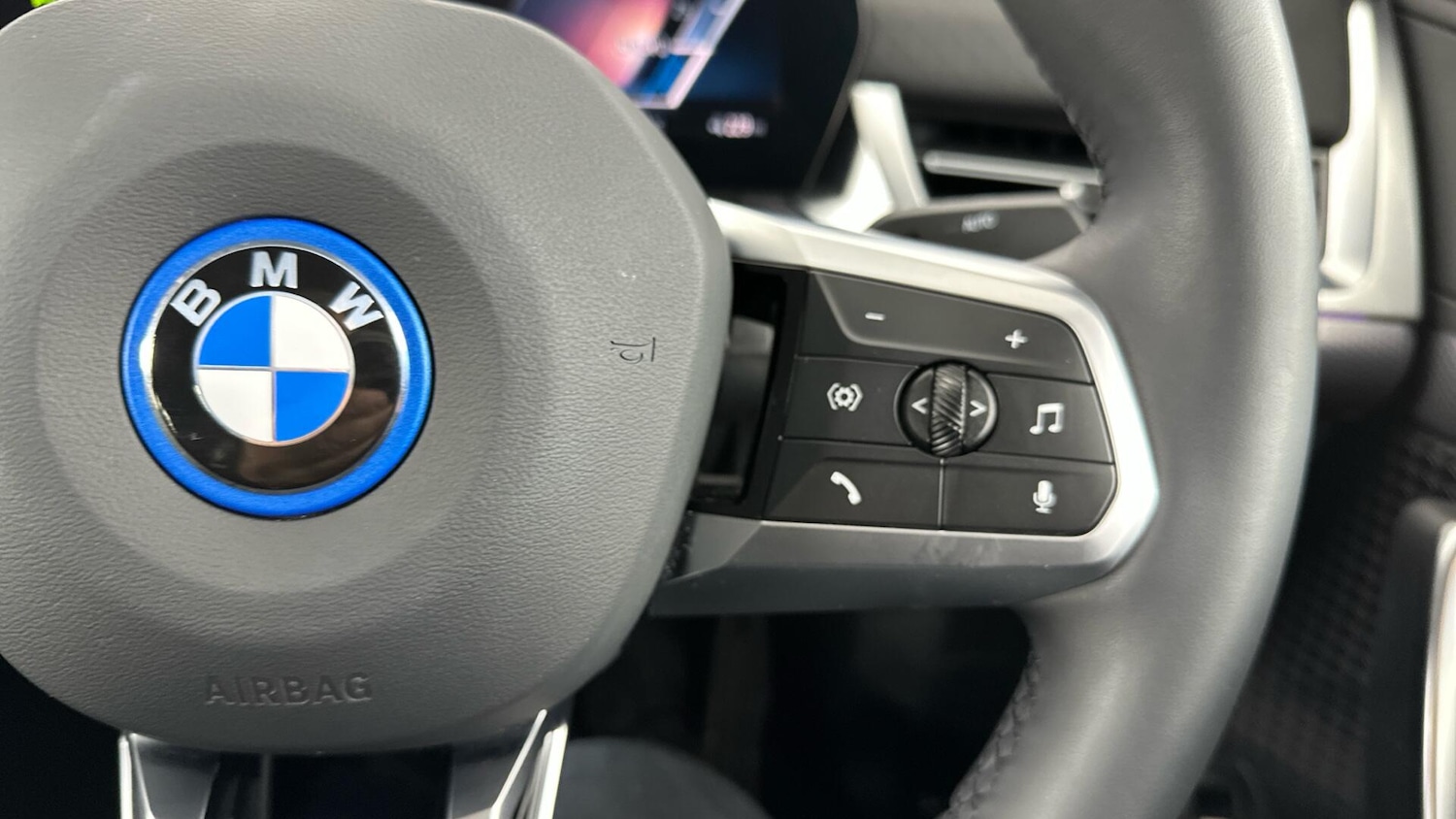 Used BMW iX2 2025 for sale - 76818912: Photo 18