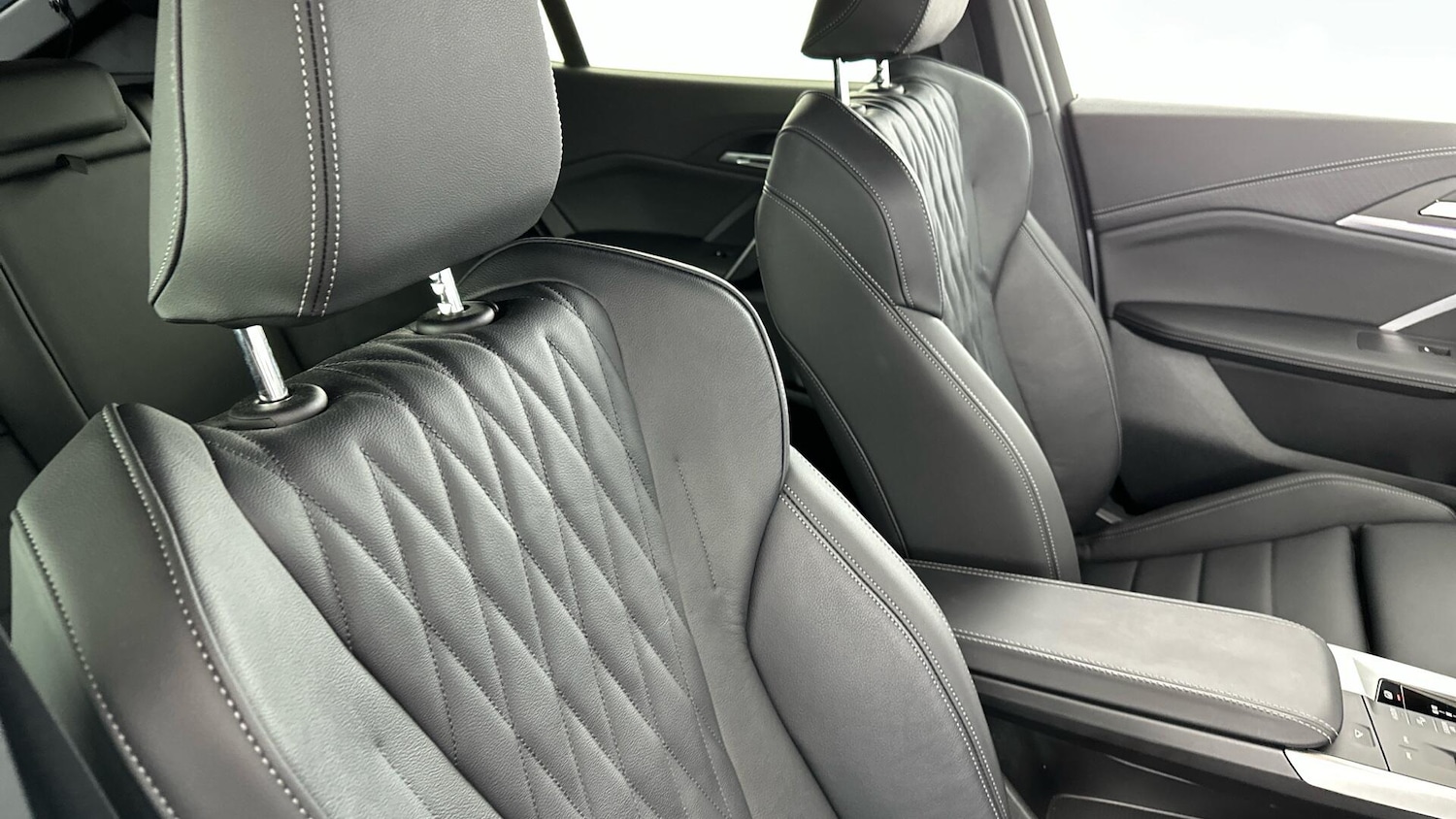 Used BMW iX2 2025 for sale - 76818912: Photo 29