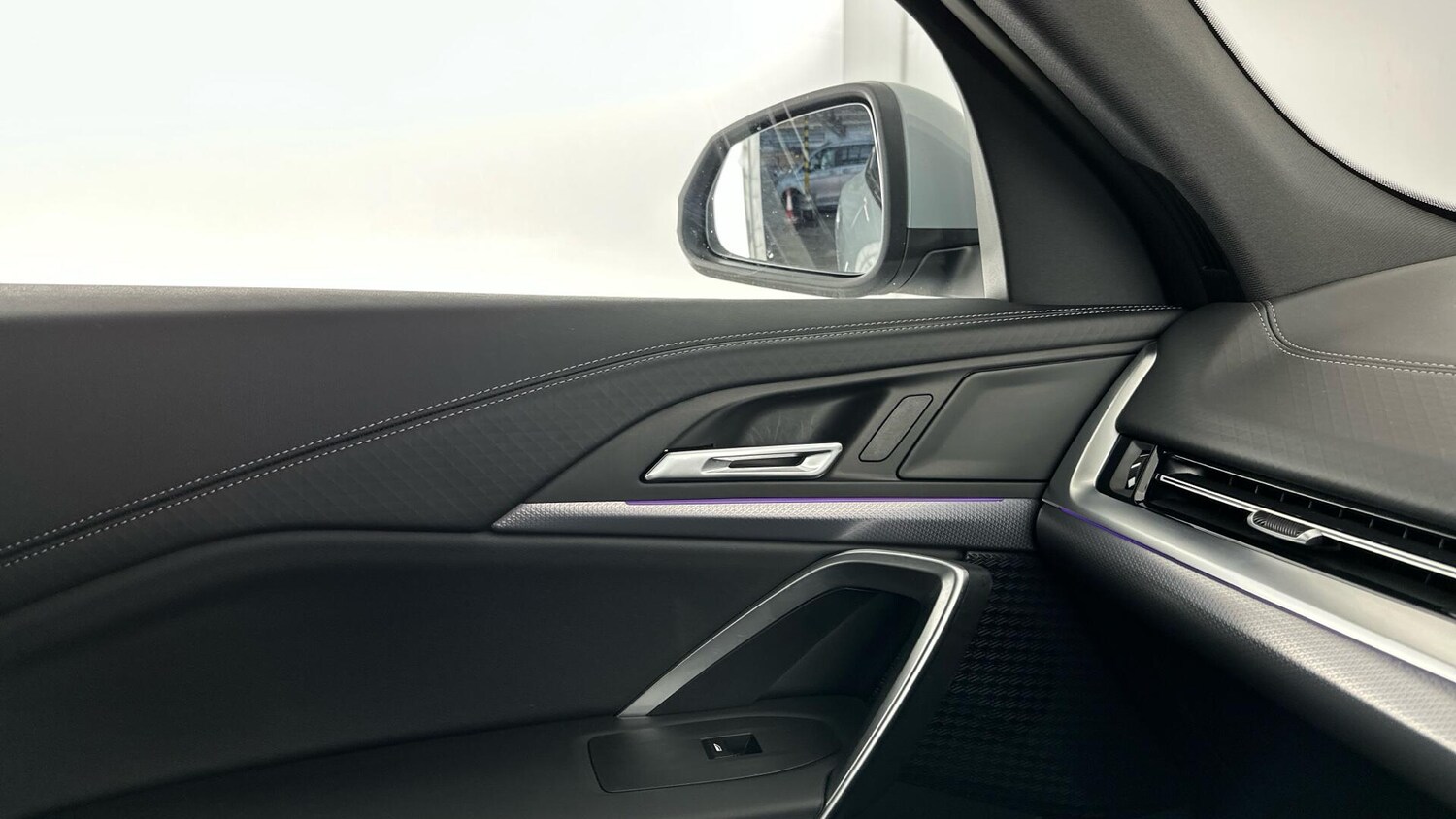 Used BMW iX2 2025 for sale - 76818912: Photo 33