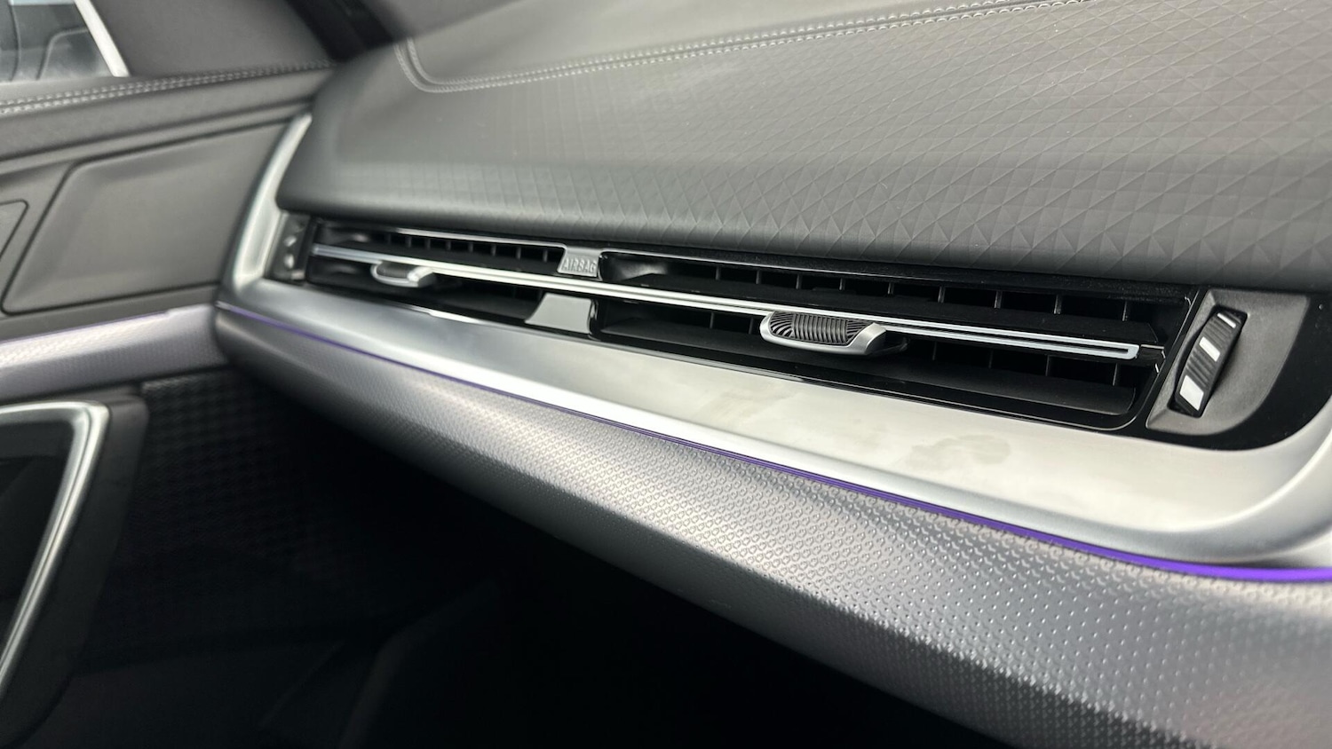 Used BMW iX2 2025 for sale - 76818912: Photo 34